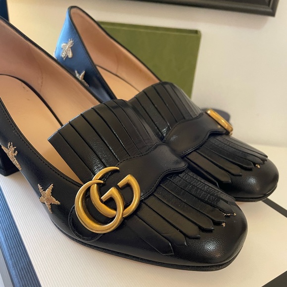 Limited Edition Gucci GG Marmont Bees & Stars Leather Pump - Picture 2 of 12